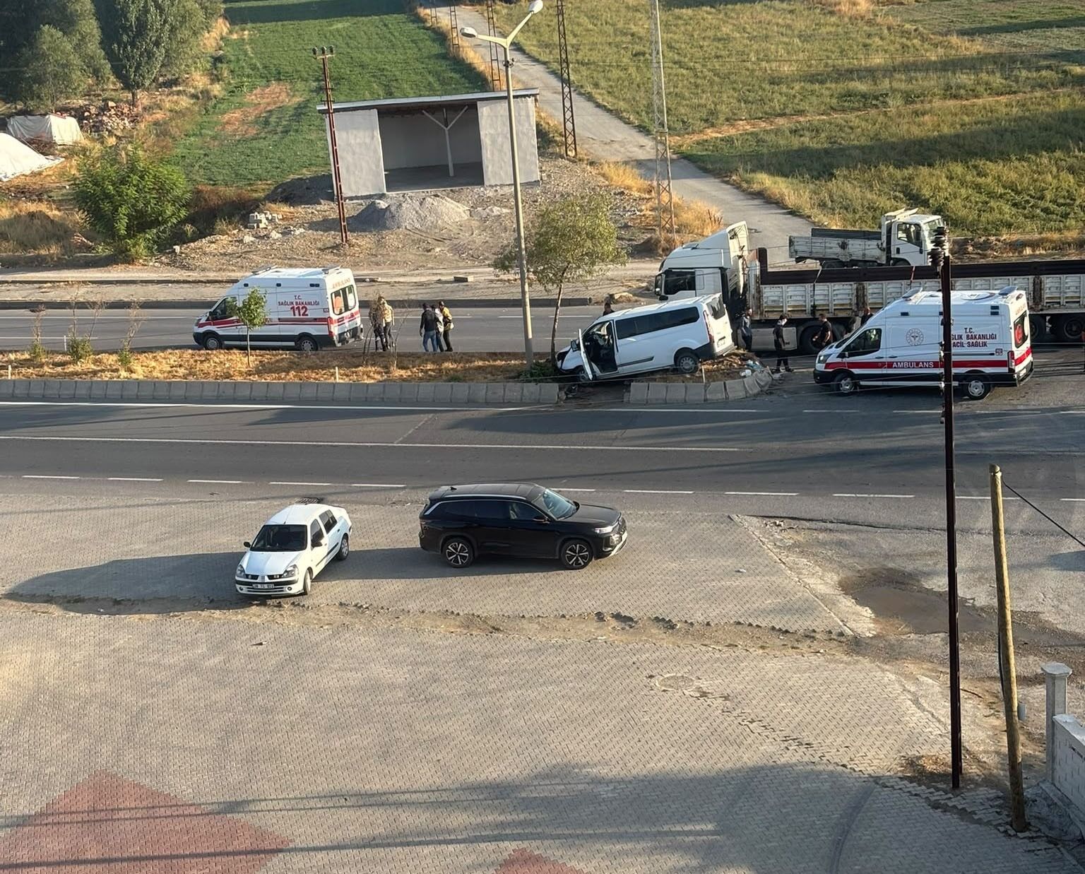 Bitlis'e Komşu İlde Feci Kaza: 3 Yaralı