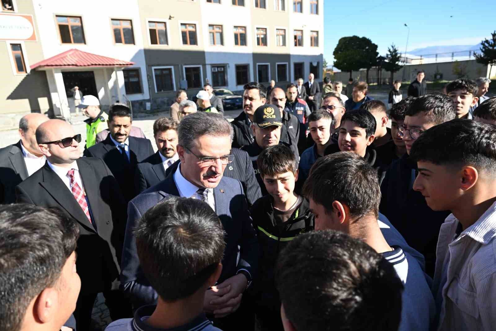 Vali Baruş’tan Mesleki Eğitim Ziyareti