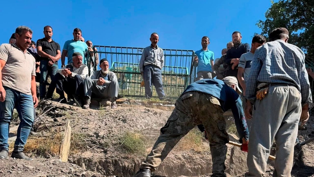 Bitlis'te Eşini Öldüren Şahıs Tutuklandı