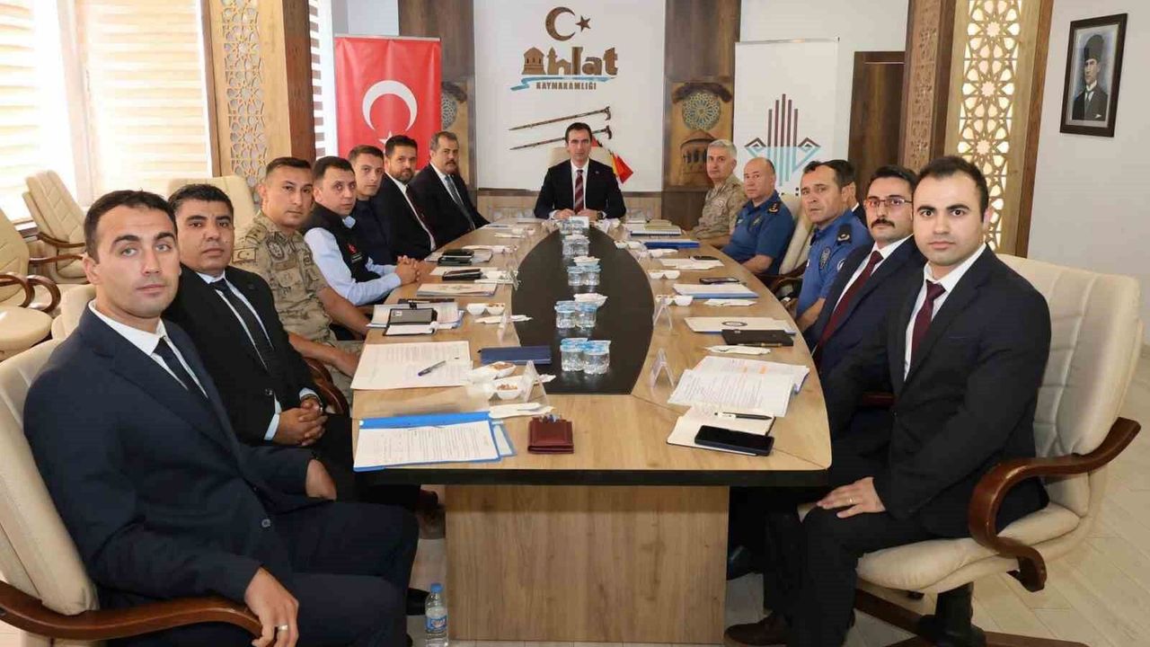 Bitlis’te Malazgirt Zaferi Öncesi Güvenlik Zirvesi