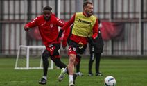 Samsunspor'dan ayrılmıştı futbolu bıraktı