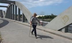 Otostopla dünya turu yapıyor