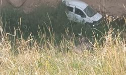 Bitlis’te uçuruma yuvarlanan araçta 4 kişi yaralandı