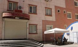 Cefakar Anneler Evlat Nöbetine Devam Ediyor