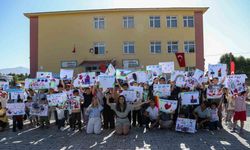 Çocuklar hayallerindeki dünyayı resmetti