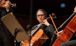 Kadına yönelik şiddete müzikle dikkat çekti