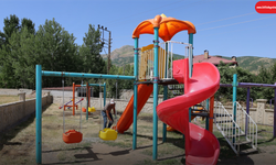 Güroymak Belediyesi’nden Park ve Bahçelerde Titiz Temizlik Çalışması