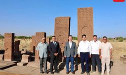 Vali Karakaya’dan Ahlat’ta İnceleme ve Ziyaretler