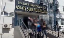 Diyarbakır'da Banka Şubesine Silahlı Saldırı: 2 Şüpheli Tutuklandı