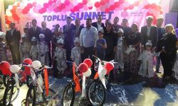 Kilis'te sünnet şöleni: 25 çocuğa bisiklet ve altın hediye edildi