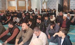 Özdere’de 7 Yıllık Vefa Geleneği: Binlerce Hatimle Dua