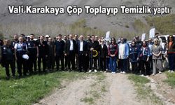 Bitlis Valisi Karakaya Çöp Toplayıp Temizlik Yaptı