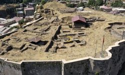 Bitlis Kalesi Ne Zaman Açılacak? Yıllardır Süren Kazılar İçin Vatandaşlar Yanıt Bekliyor