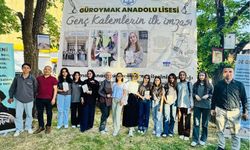 Genç Yazarlar Okurlarıyla Buluştu