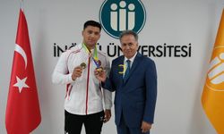 Milli Güreşçi Bozbağ'dan Dünya Şampiyonluğu Hedefi