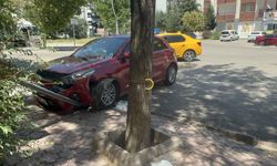 Elazığ'da İki Araç Çarpıştı: 6 Yaralı