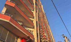 Apartmanın Son Katında Yangın Paniği