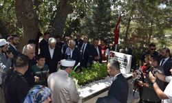 Dicle'de 15 Temmuz'da Şehitler Dualarla Anıldı
