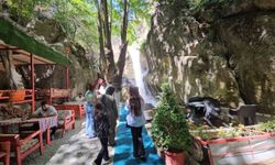 Nehri Şelalesi Yazın Gözdesi Oldu
