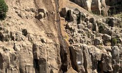 Bitlis Kalesi Kazılarında Toz Tepkisi: Mahalle Sakinleri Tedbir İstiyor