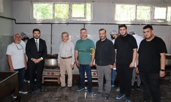 Adilcevaz'ın Yöresel Lezzeti Ceviz Reçeli Üretimiyle Ekonomiye Katkı Sağlıyor