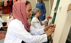 3 ilin halı ve kilimleri, 'İlmek İlmek Anadolu' projesi ile yaşatılıyor