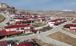 Bitlis’te Kalıcı Konutlar Hak Sahiplerine Teslim Ediliyor