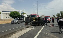 Tatvan’da İki Aracın Karıştığı Trafik Kazası: 1’i Ağır 2 Yaralı