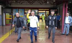 Fenerbahçe Samsun’a Geldi! Taraftarlar Havalimanına Akın Etti