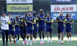 Fenerbahçe’de Lyon Maçı Hazırlıkları Sürüyor