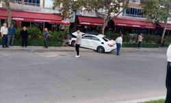 Nallıhan’da Tır Dehşeti! 2 Otomobile Çarptı