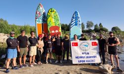 Doğaseverler 2 bin 250 rakımdaki gölde sup ve kano yaptı
