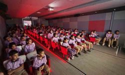 Ahlat’ta Çocuklara Sinema Keyfi