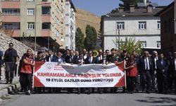 Bitlis’te Gaziler İçin Anlamlı Yürüyüş