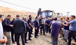 Bitlis’te Saray Mahallesi’ndeki toprak kaymasında çalışmalar sürüyor