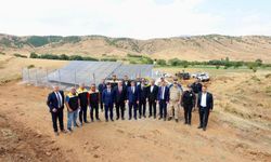 Vali Karakaya Hizan İçlikaval Köyü’nde İncelemelerde Bulundu