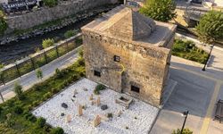 Bitlis Çarşı Merkezindeki Tuvaletler İçin Kalıcı Çözüm Bekleniyor: Sular Kesik, Hijyen Sorunu Sürüyor