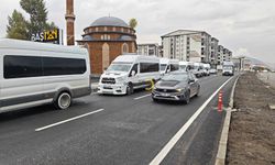 Servis Şoförlerinden Başhan Kavşağı Tepkisi: