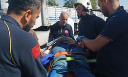 Adıyaman’da Otomobil Kamyonun Altına Girdi: 2’si Ağır 3 Yaralı
