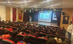 Kars’ta Öğrencilere Siber Zorbalık Ve Teknoloji Bağımlılığı Uyarısı
