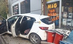 Bitlis’te Araç Doğalgaz Borusuna Çarptı!