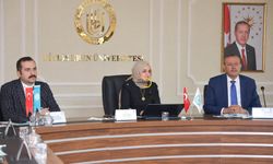 Van Gölü İçin Kritik Toplantı! Koruma Eylem Planı Bitlis’te Masaya Yatırıldı