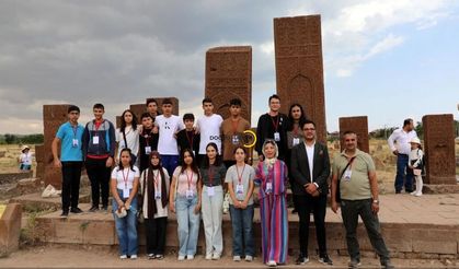 Antalya’dan Ahlat’a Kültür Köprüsü: Gençler Ecdadın İzinde