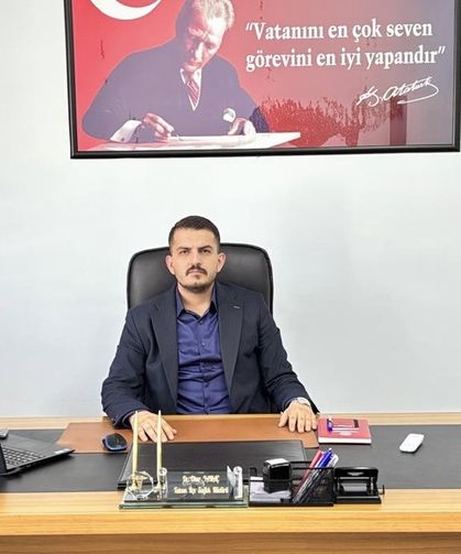Aşırı Sıcaklar Sağlığı Tehdit Ediyor: Tatvan İlçe Sağlık Müdürü Uyardı