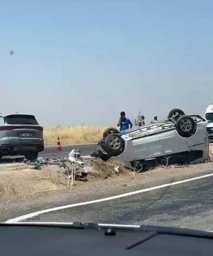 Diyarbakır'da Feci Kaza: 9 yaralı