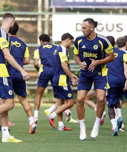 Fenerbahçe'de Sturm Graz Mesaisi Sürüyor