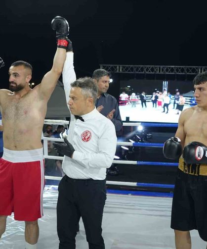 Iğdır’da Uluslararası Boks Gecesi