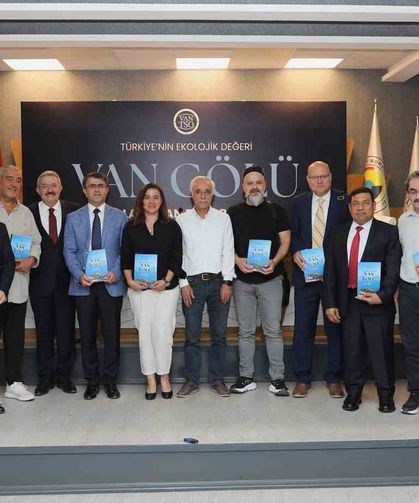 Van Gölü İçin Yeni Eser Tanıtıldı