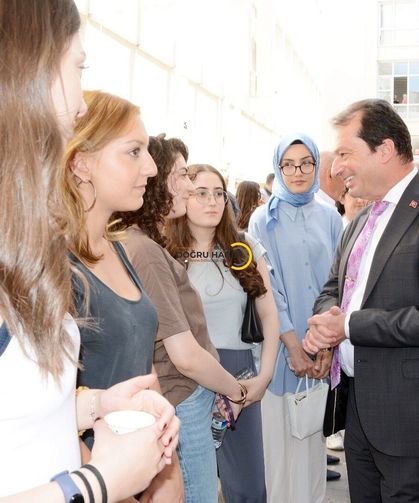 Dicle Üniversitesi’nde genç hekim adaylarına sıcak karşılama