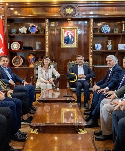 AK Parti Diyarbakır Heyetinden Büyükşehir Belediyesine ziyaret